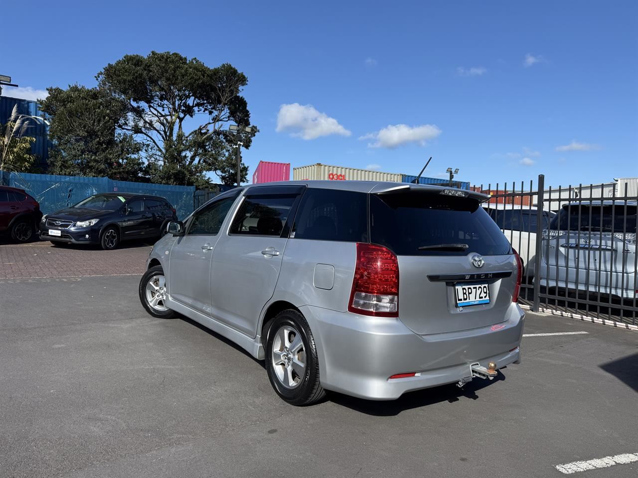Vehicle image 4