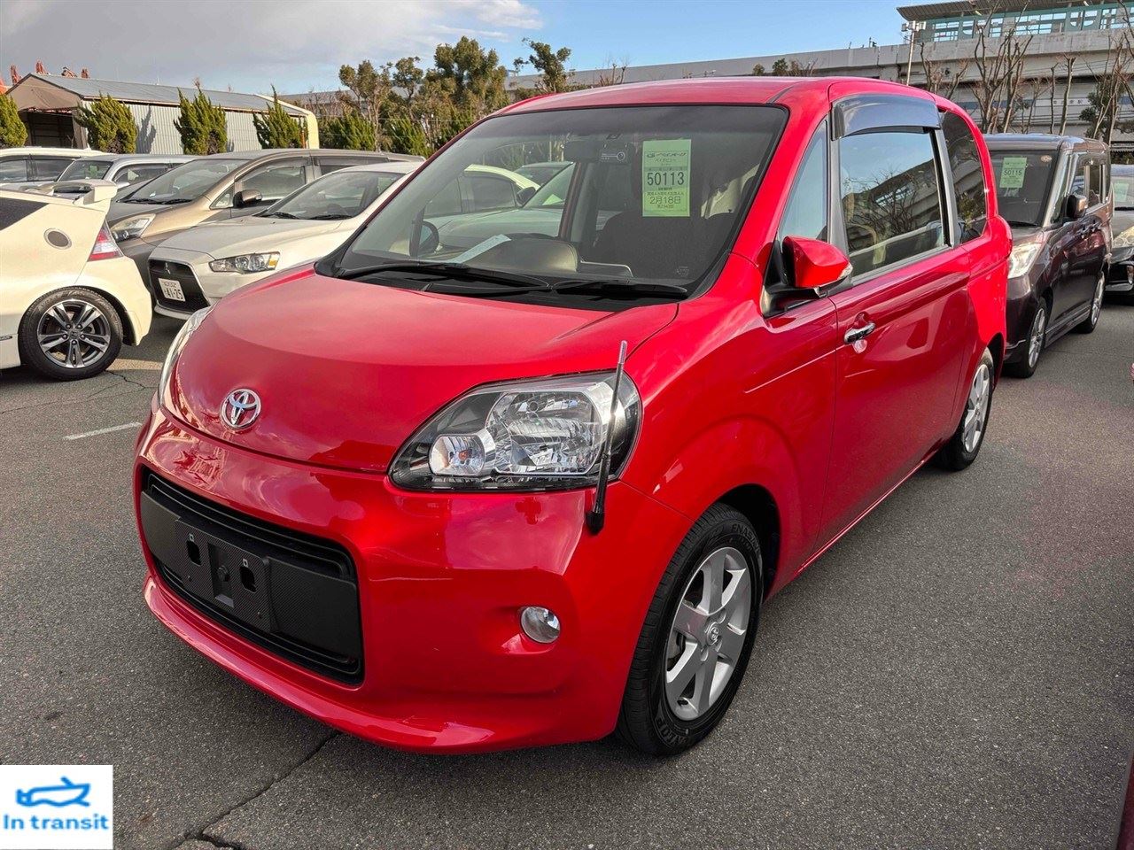 Vehicle image 4