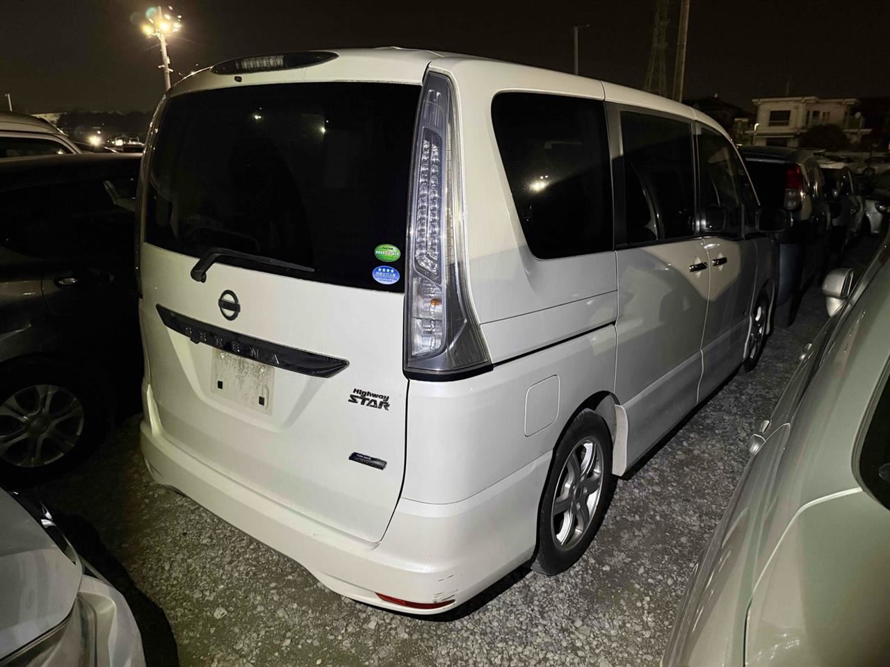 Vehicle image 3