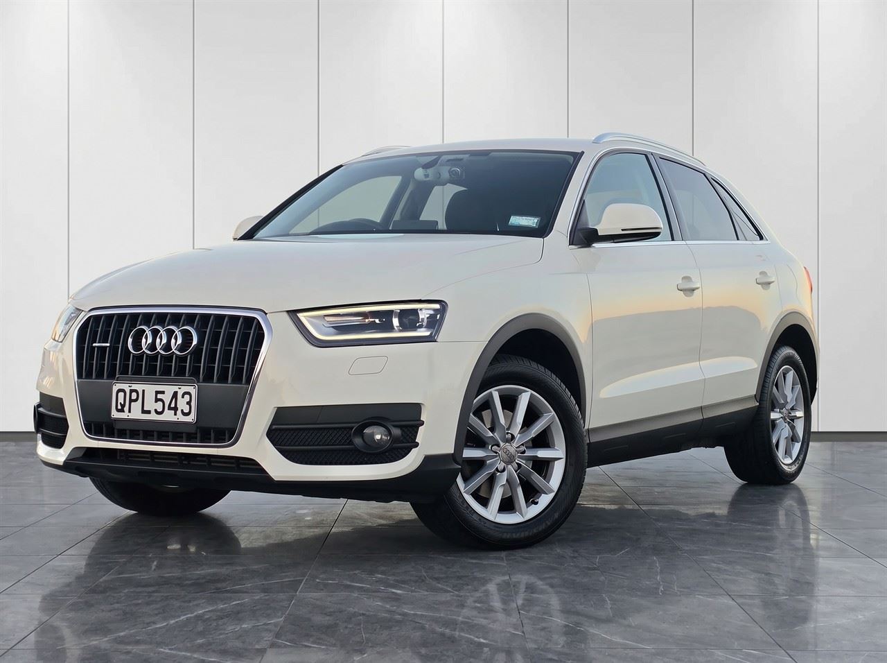 Vehicle image 1