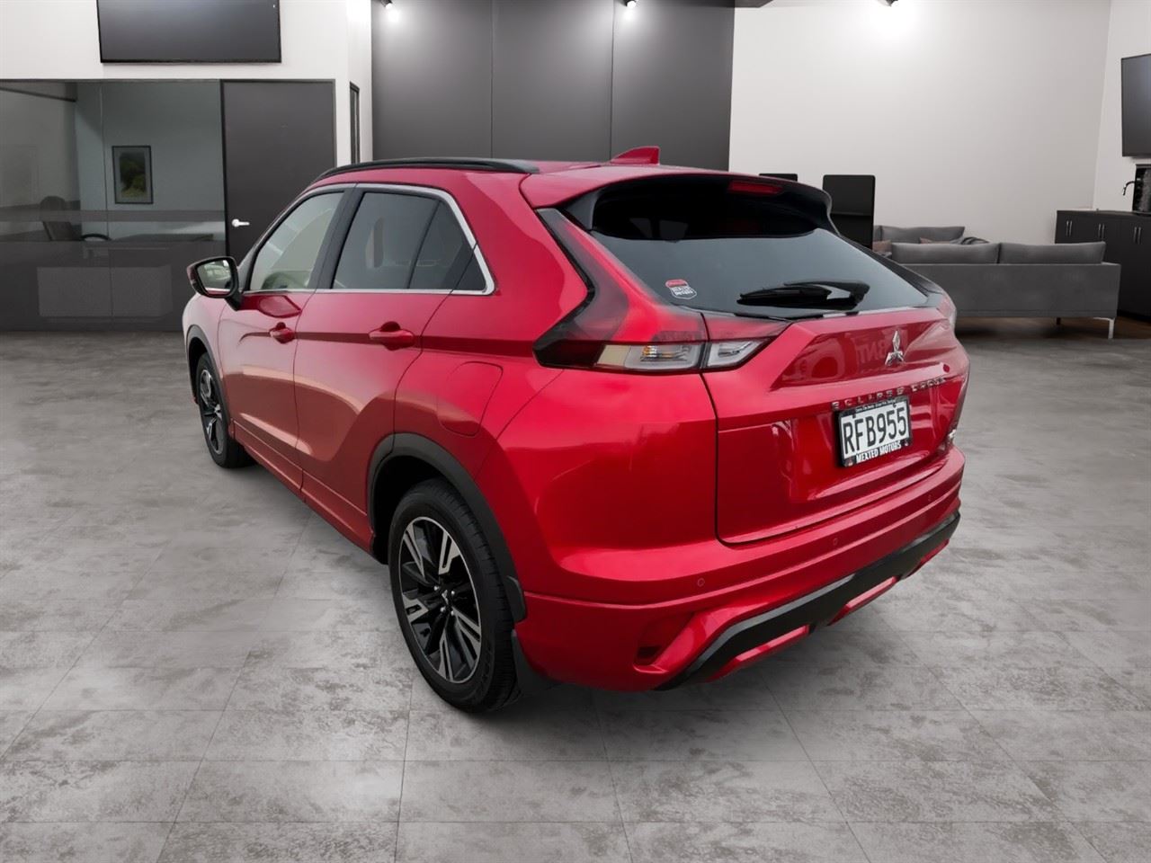 Vehicle image 4