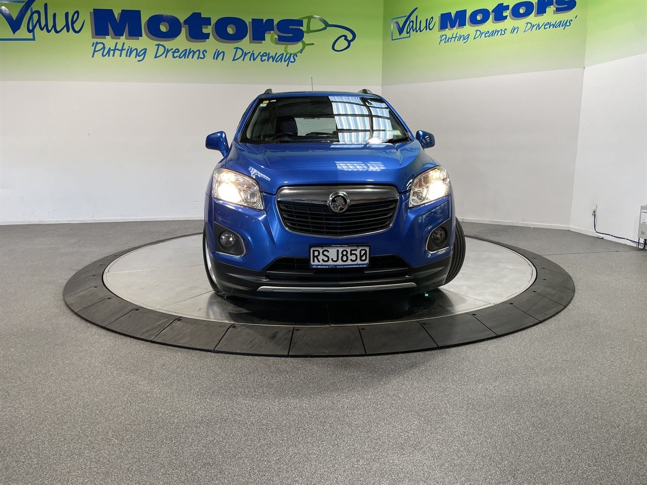 Vehicle image 2