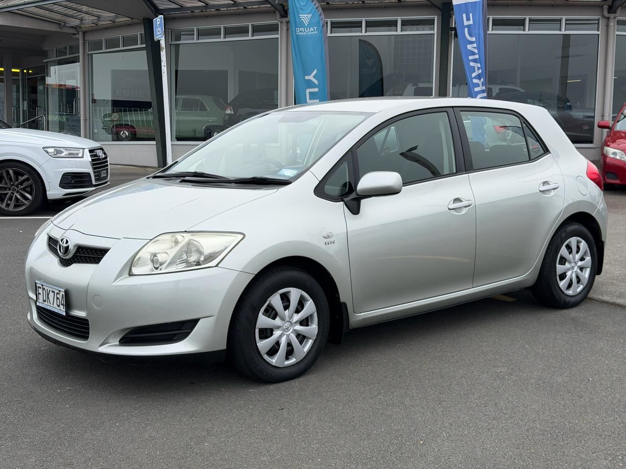 Vehicle image 3