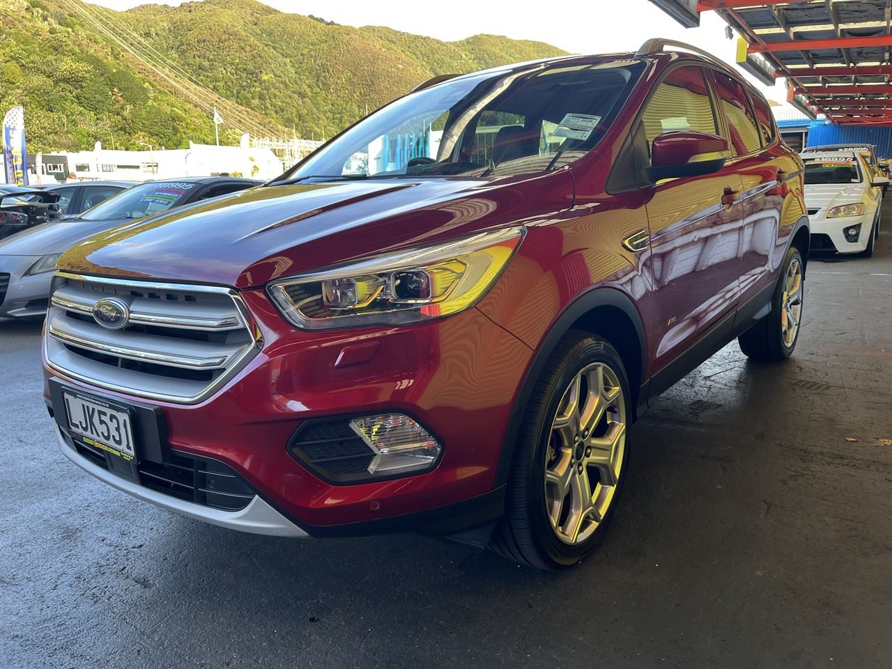 Vehicle image 3