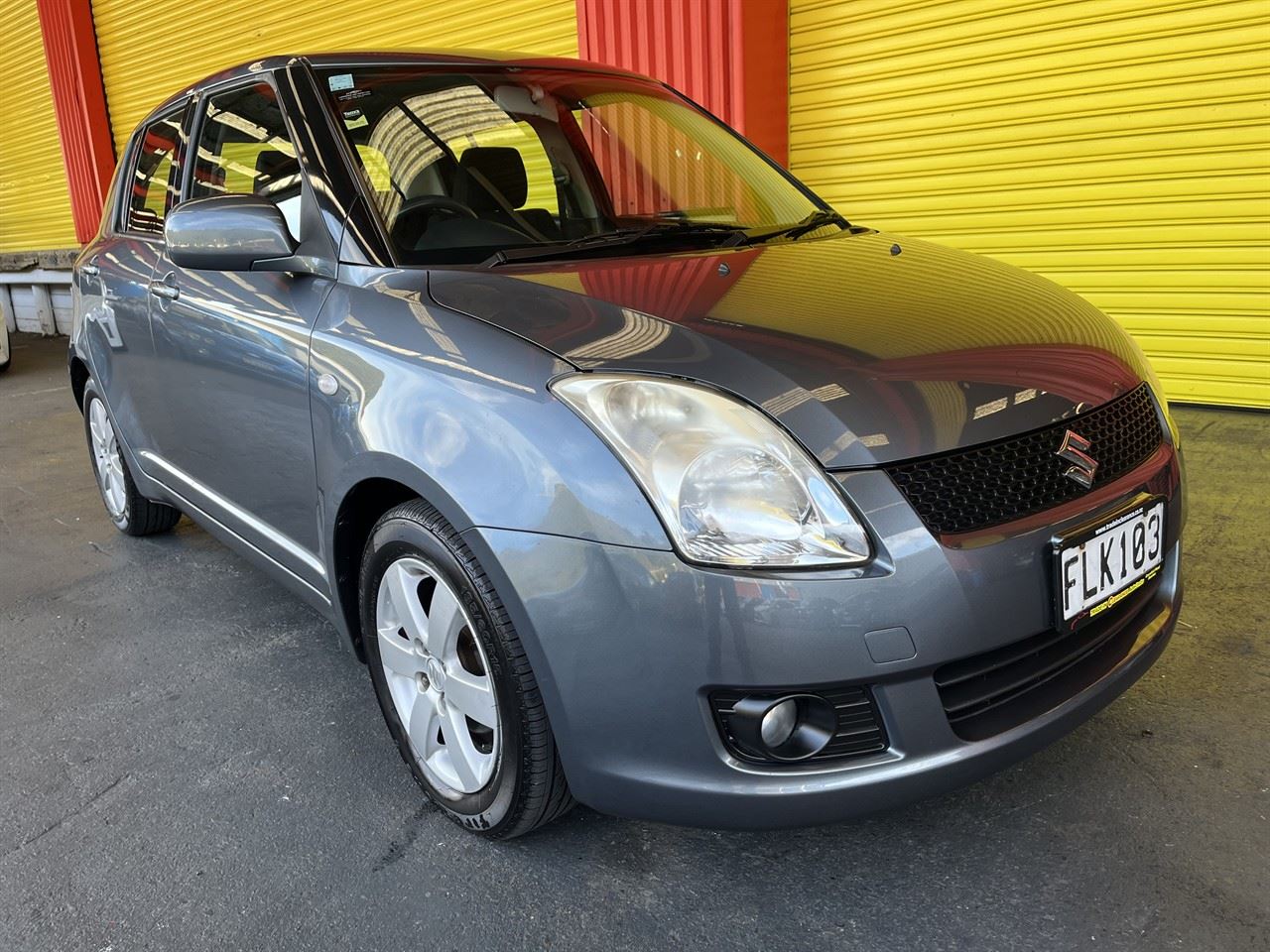Vehicle image 1