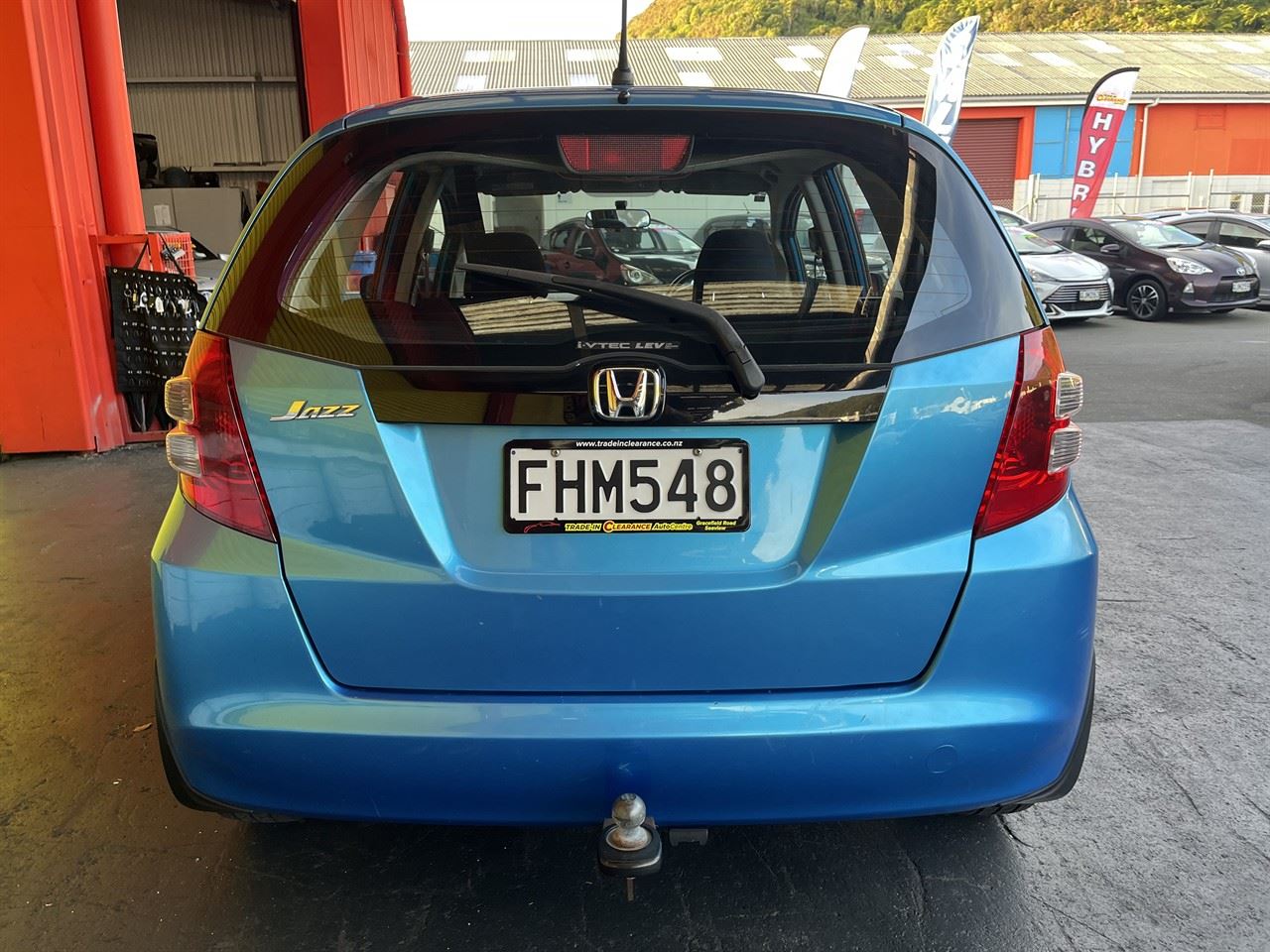 Vehicle image 5
