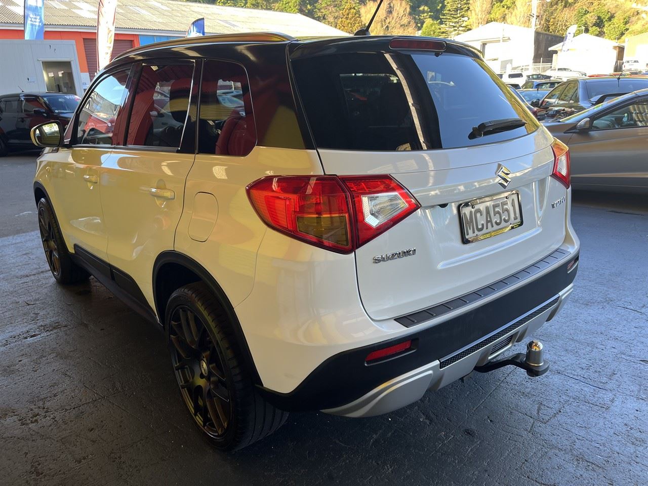 Vehicle image 4