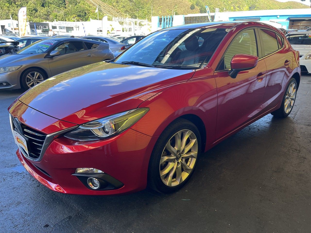Vehicle image 3