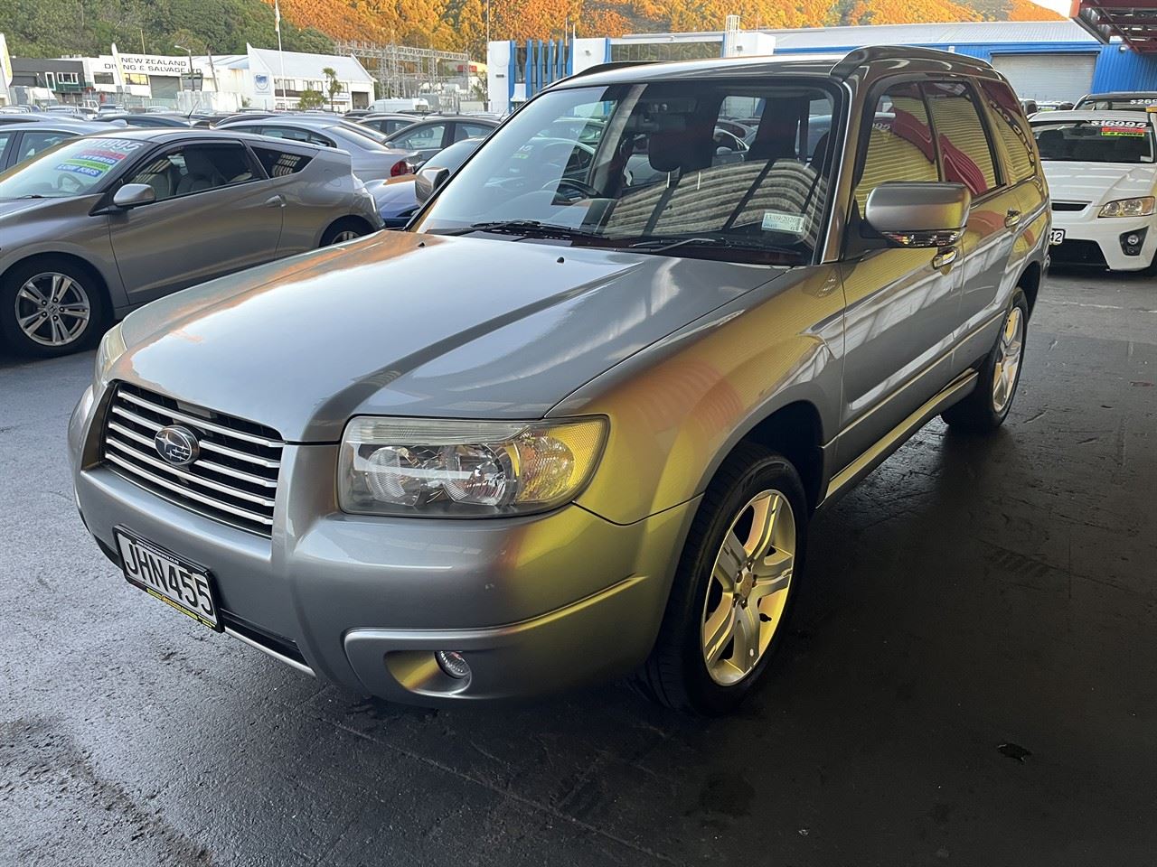 Vehicle image 3