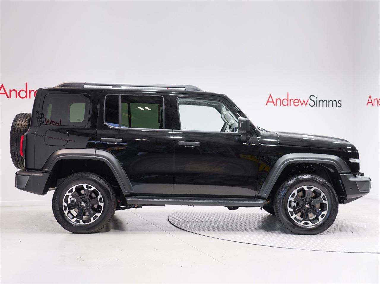 Vehicle image 3
