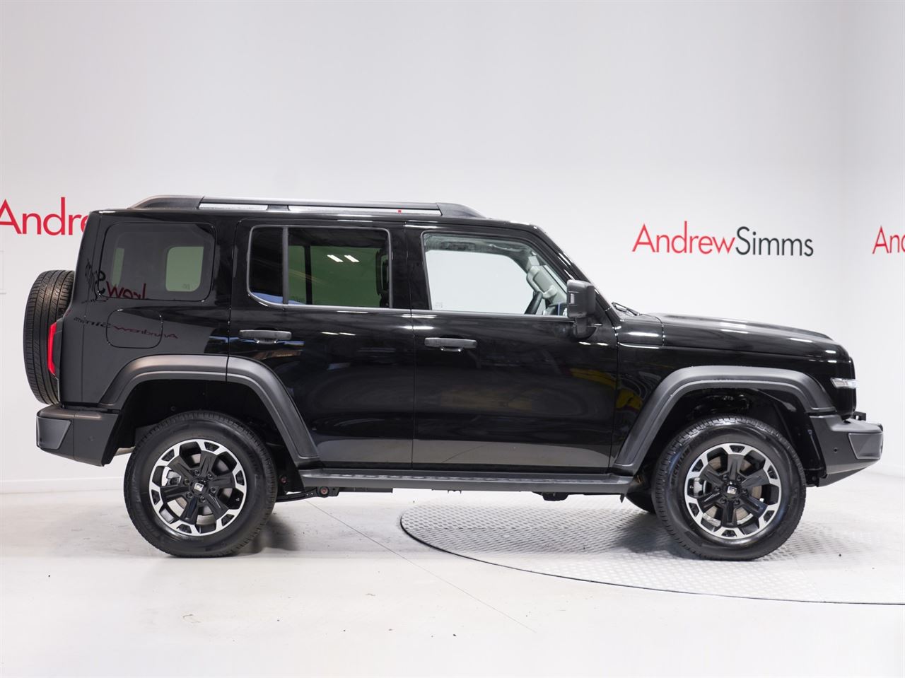 Vehicle image 3