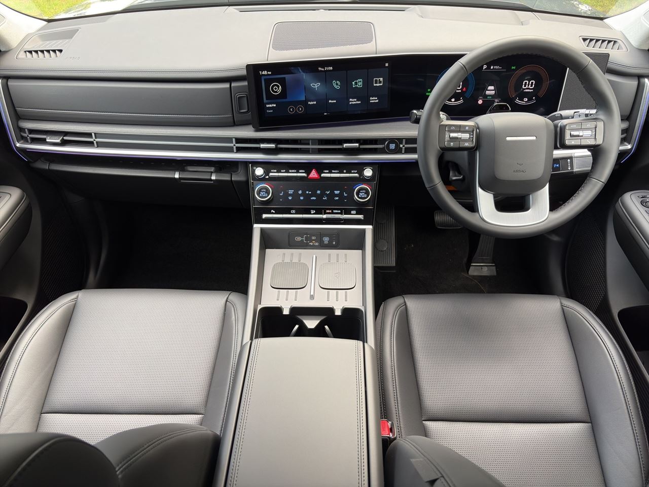 Vehicle image 3