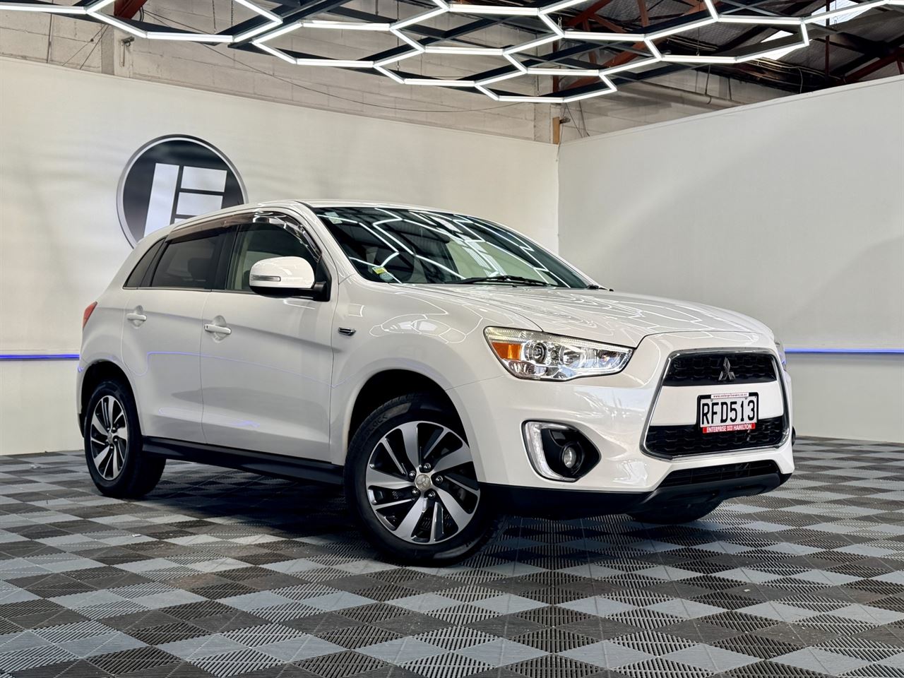 Vehicle image 1