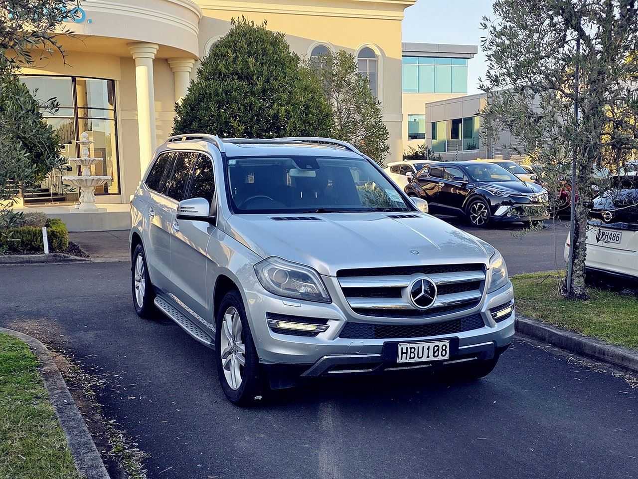 Vehicle image 1