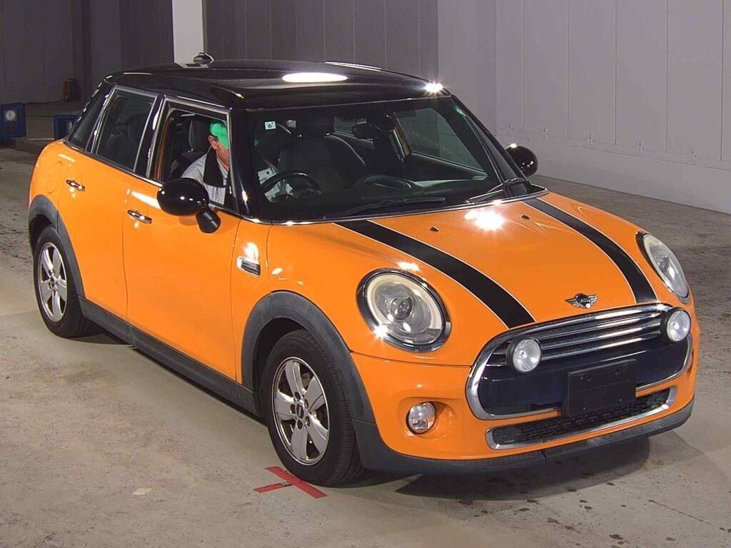 Vehicle image 1