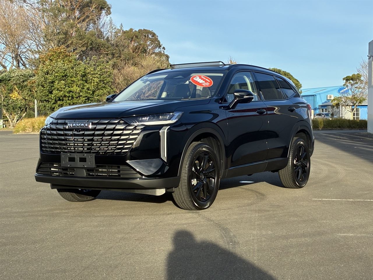 Vehicle image 5