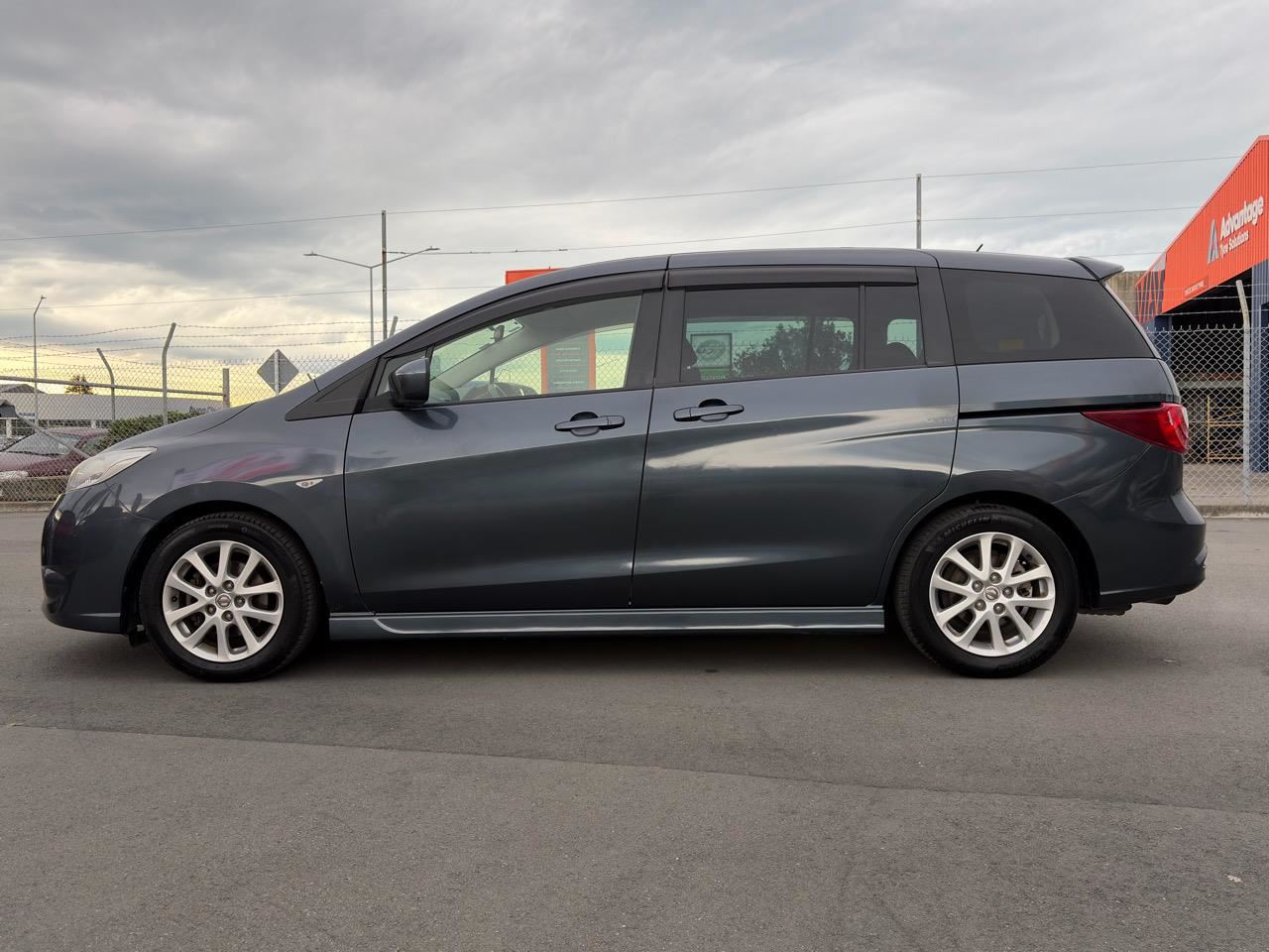 Vehicle image 5