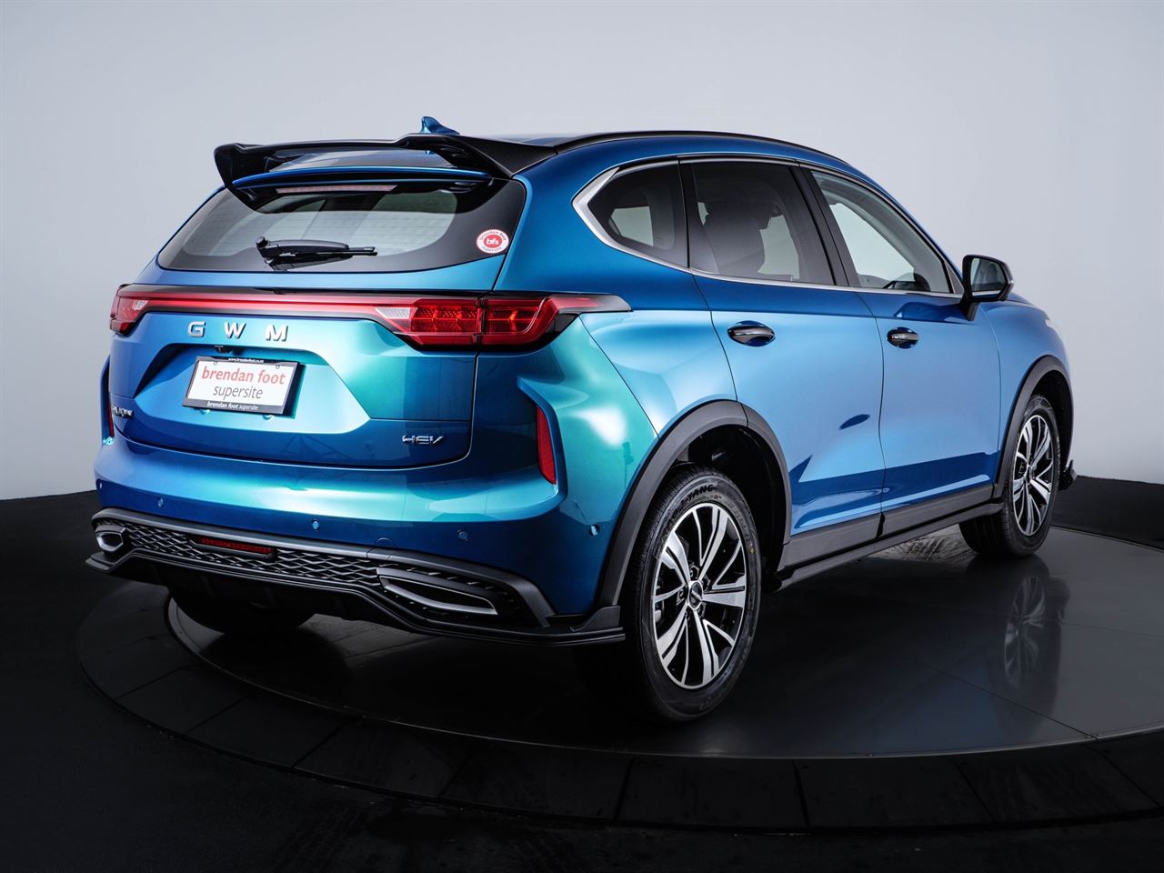 Vehicle image 3