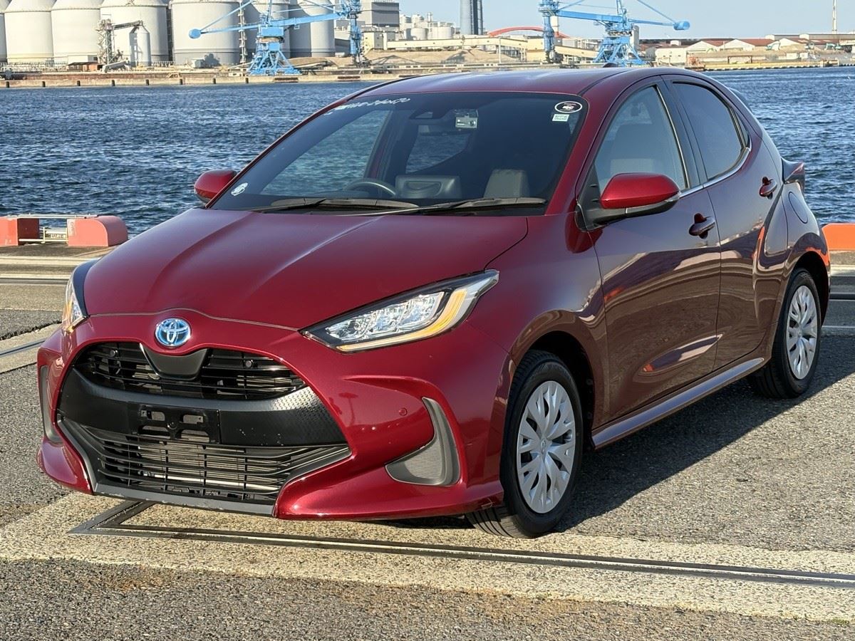 Vehicle image 4