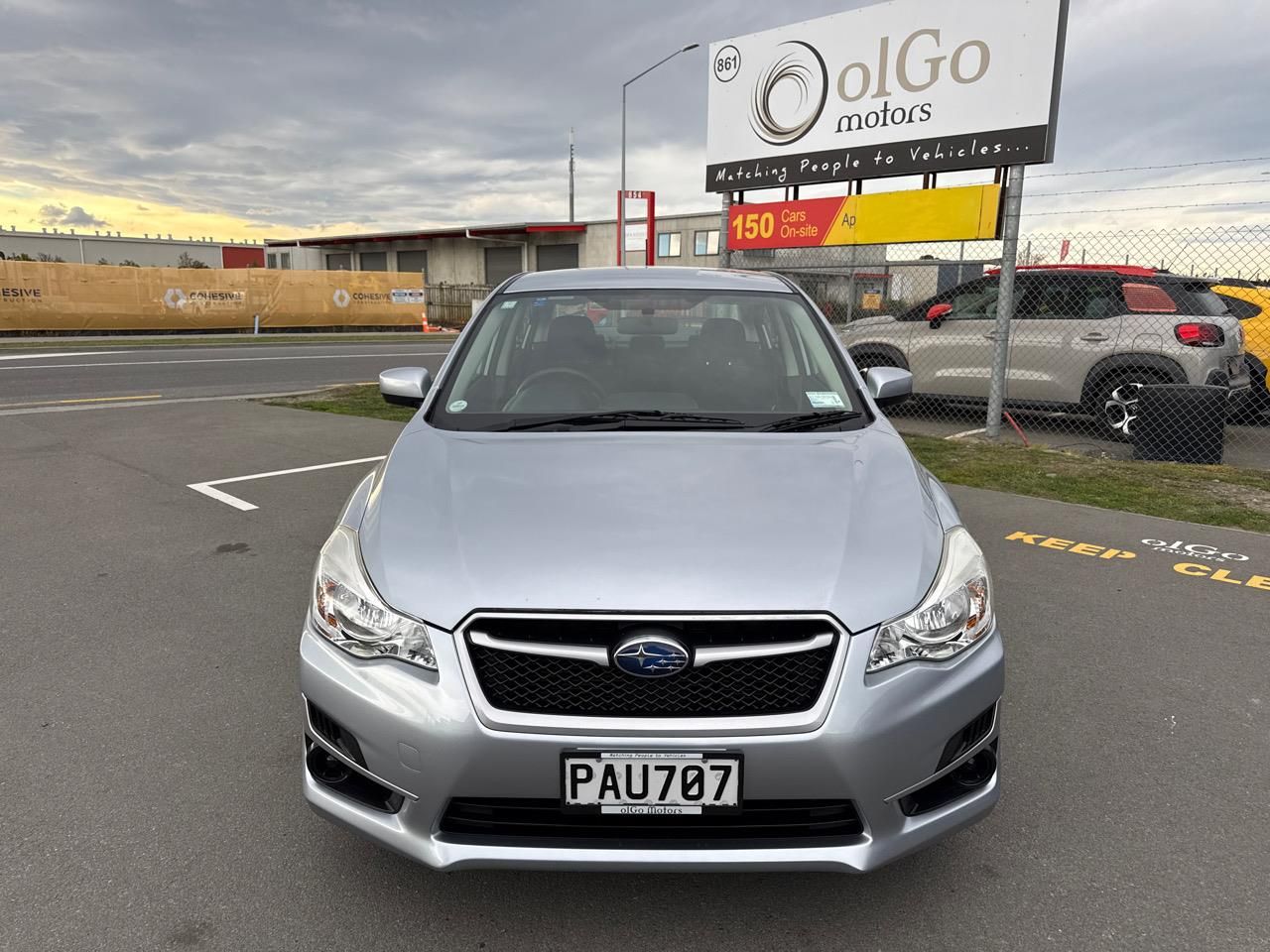 Vehicle image 3