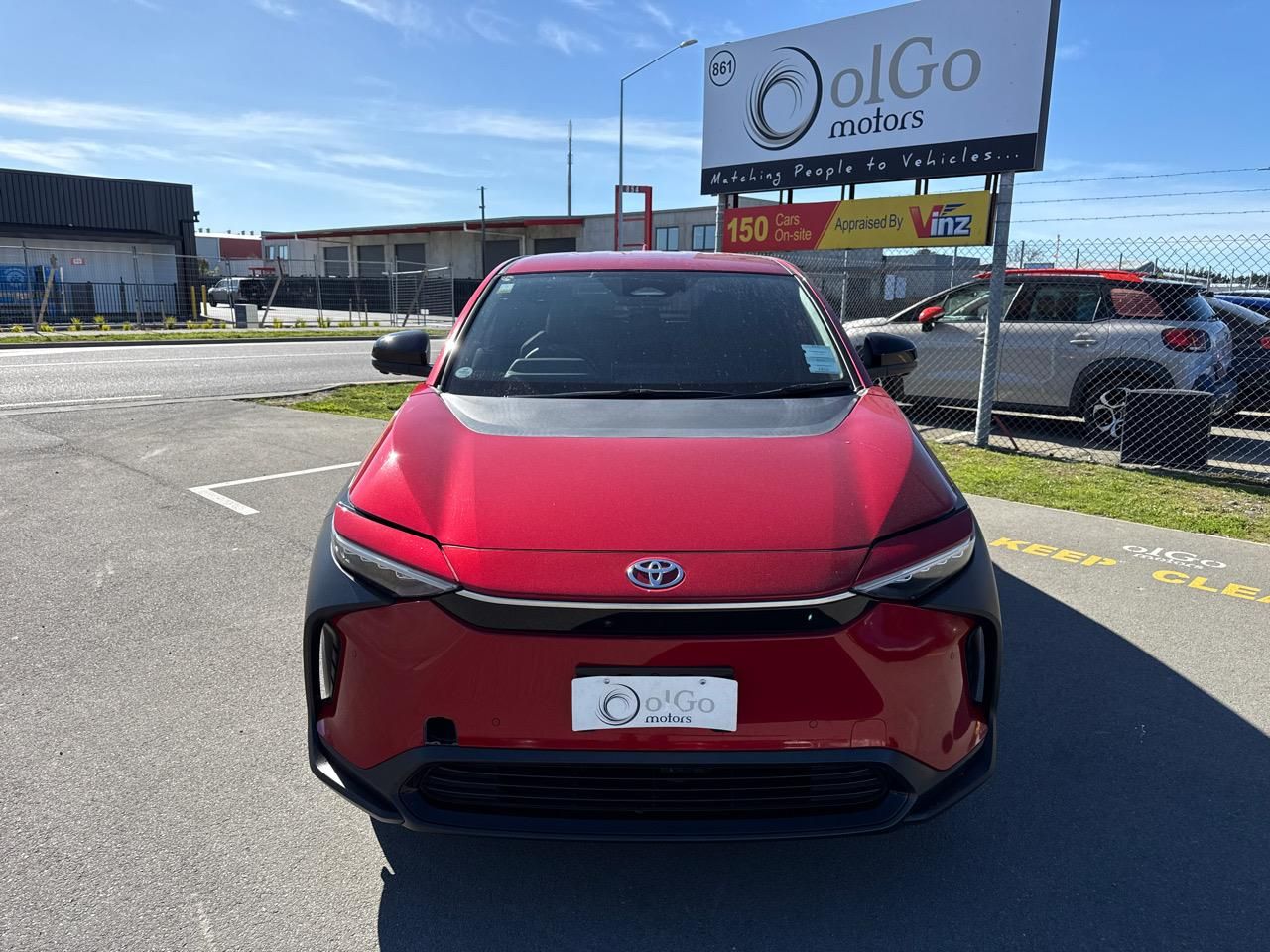Vehicle image 3