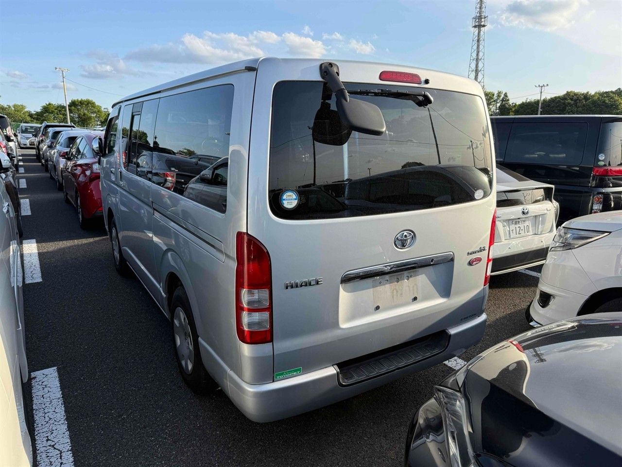 Vehicle image 4