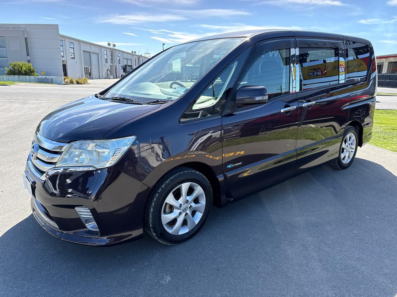 Vehicle image 4