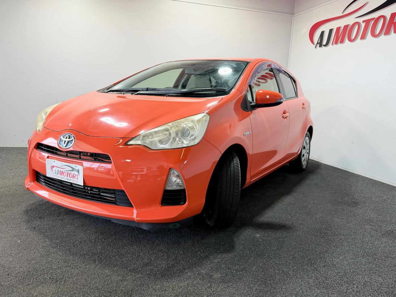Vehicle image 3
