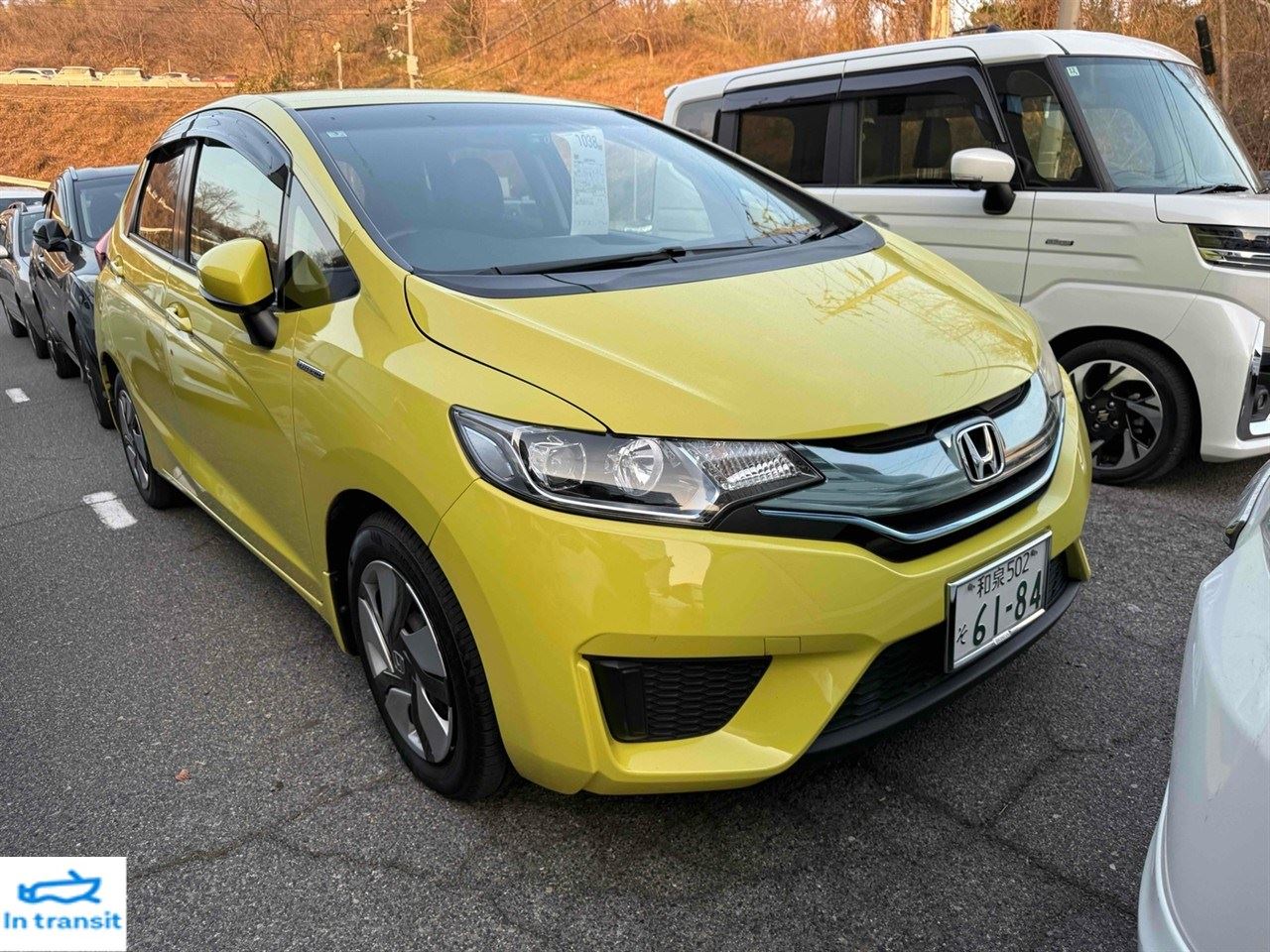 Vehicle image 4