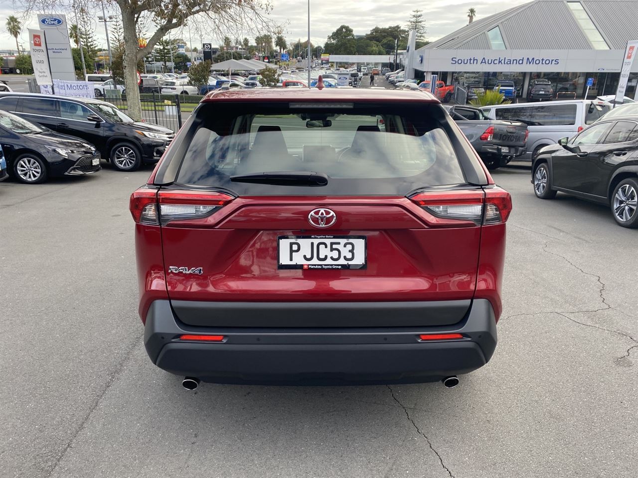 Vehicle image 3