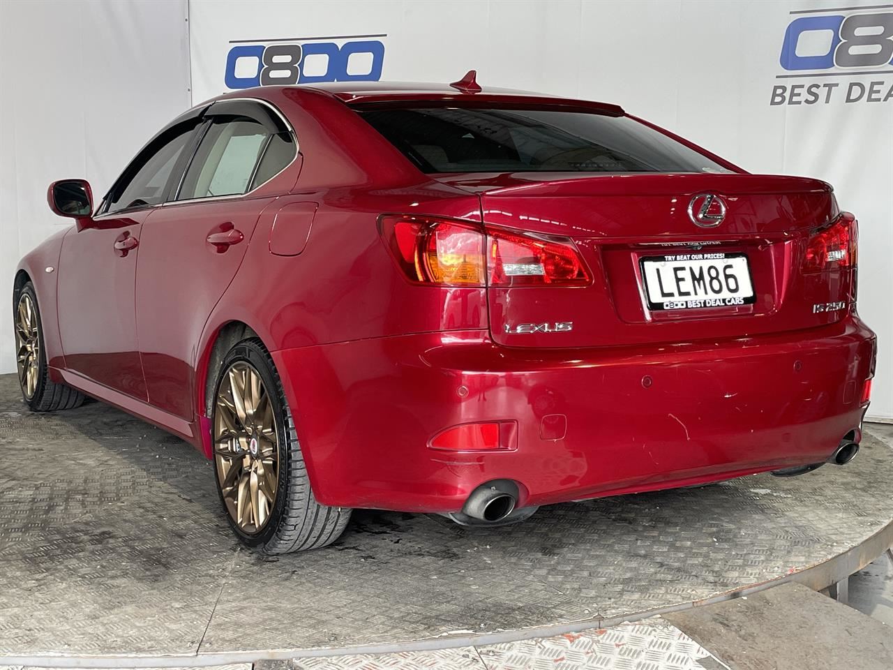 Vehicle image 4