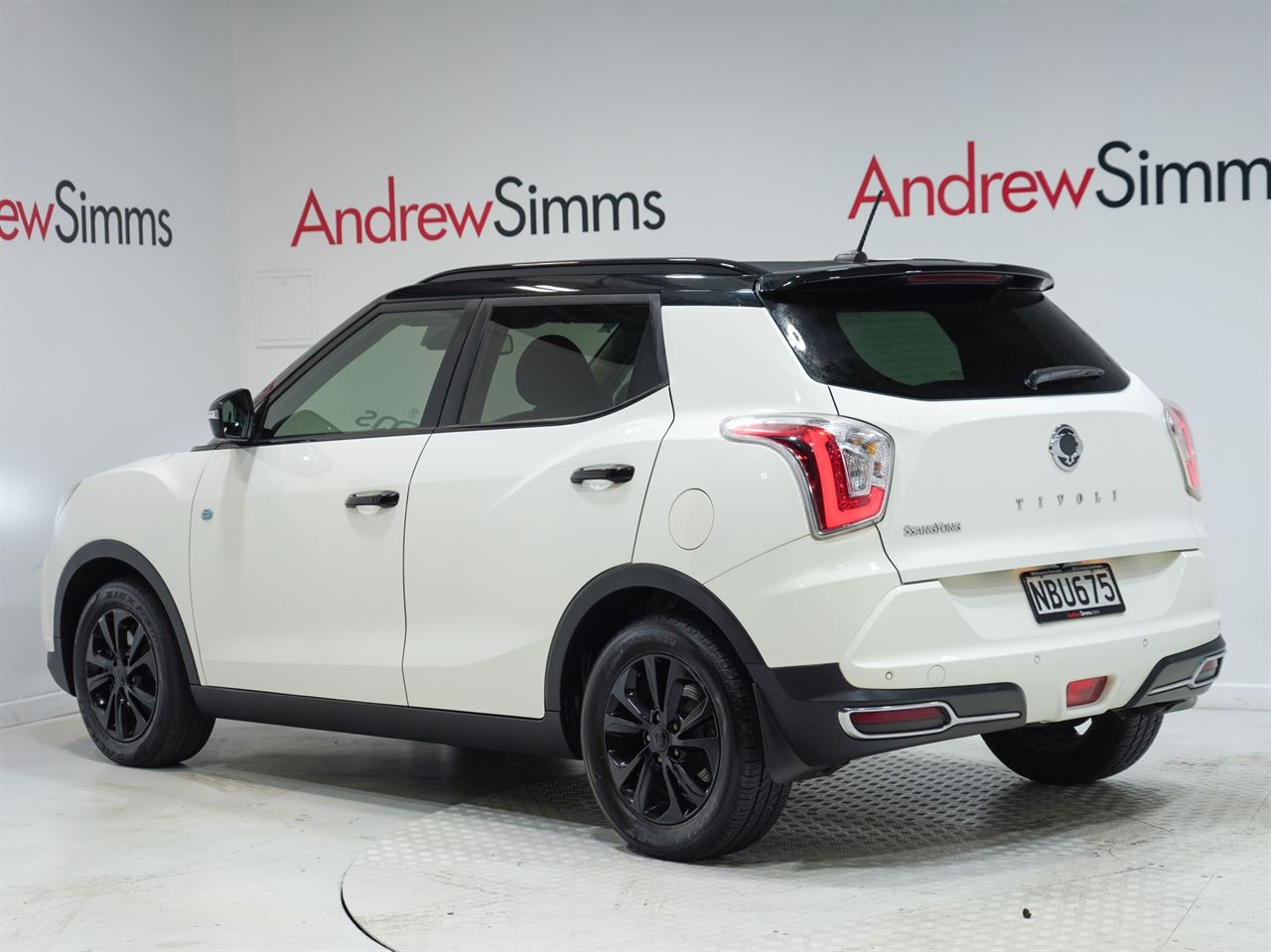 Vehicle image 2