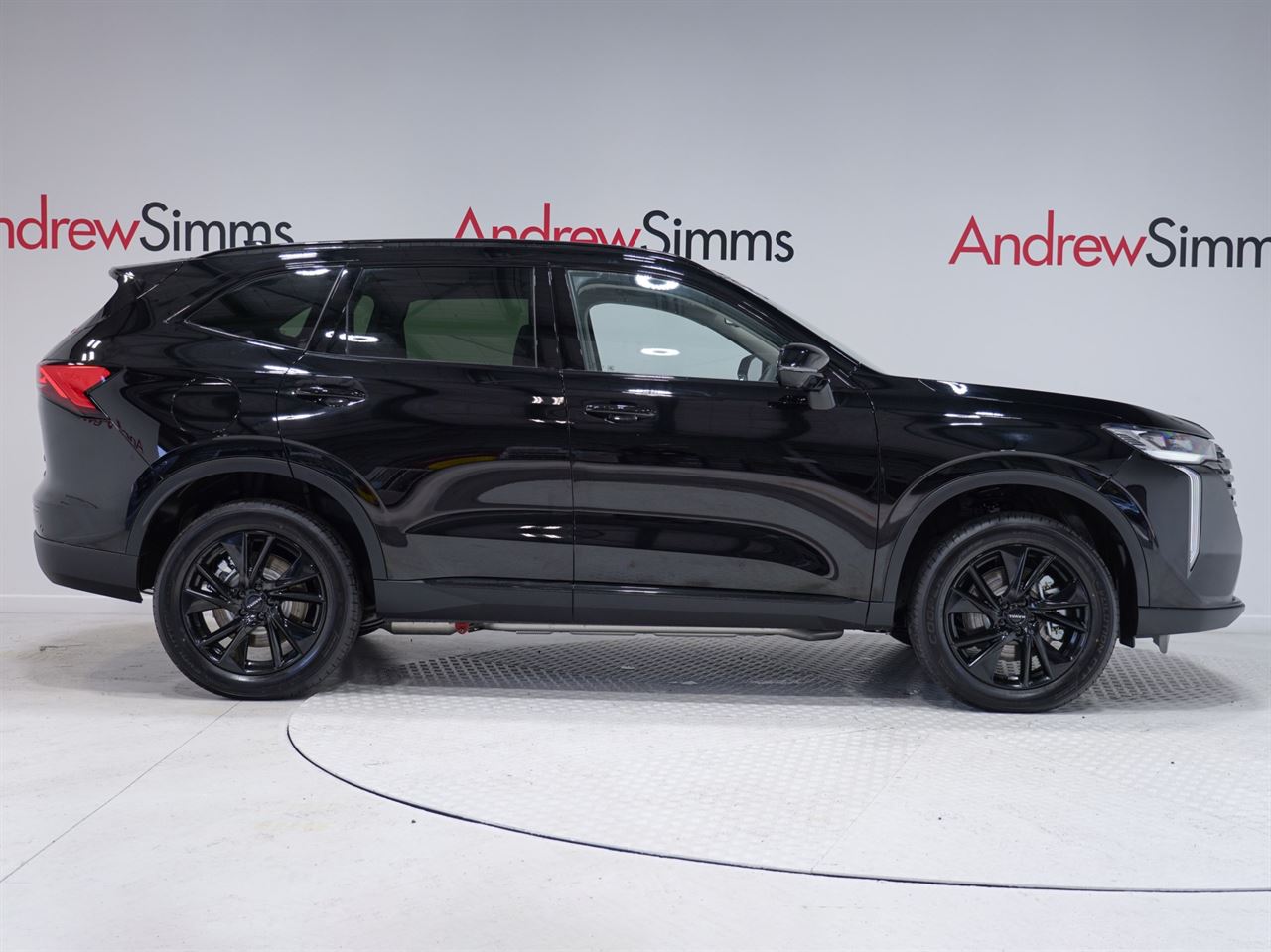 Vehicle image 3