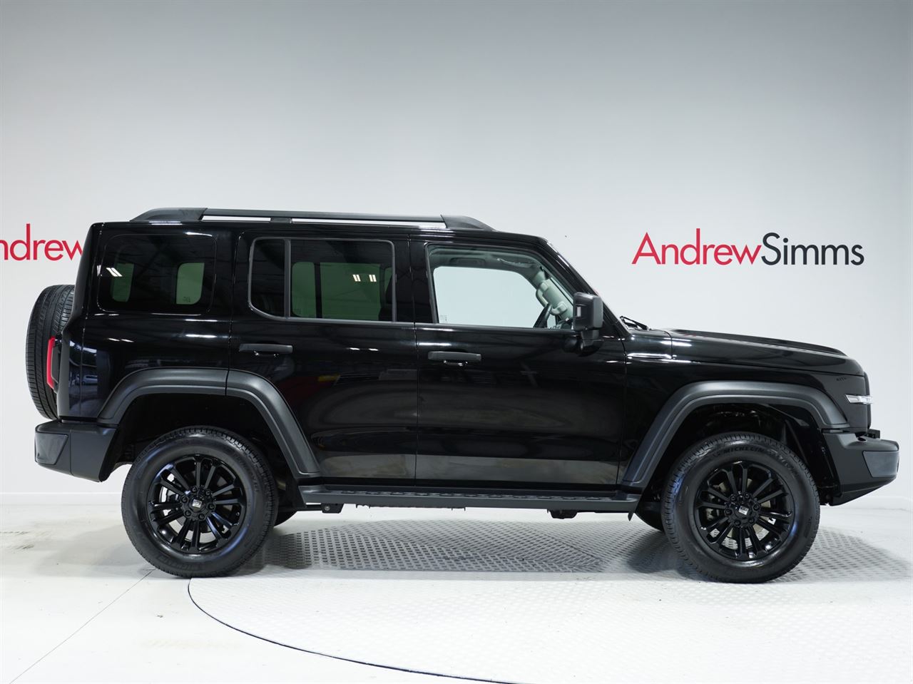 Vehicle image 3