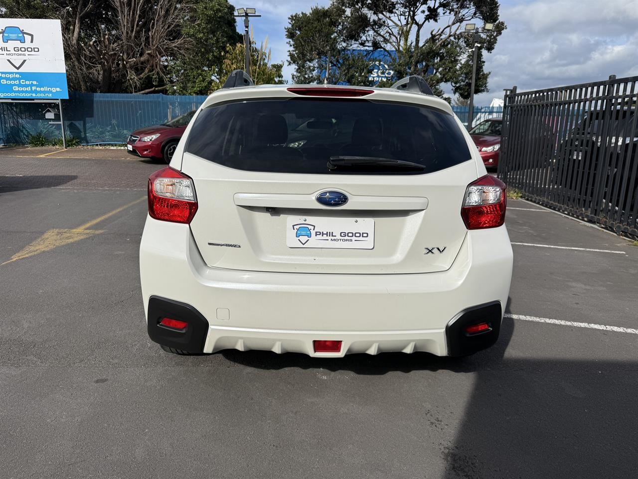Vehicle image 5