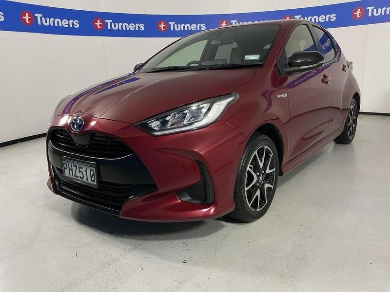 Vehicle image 3