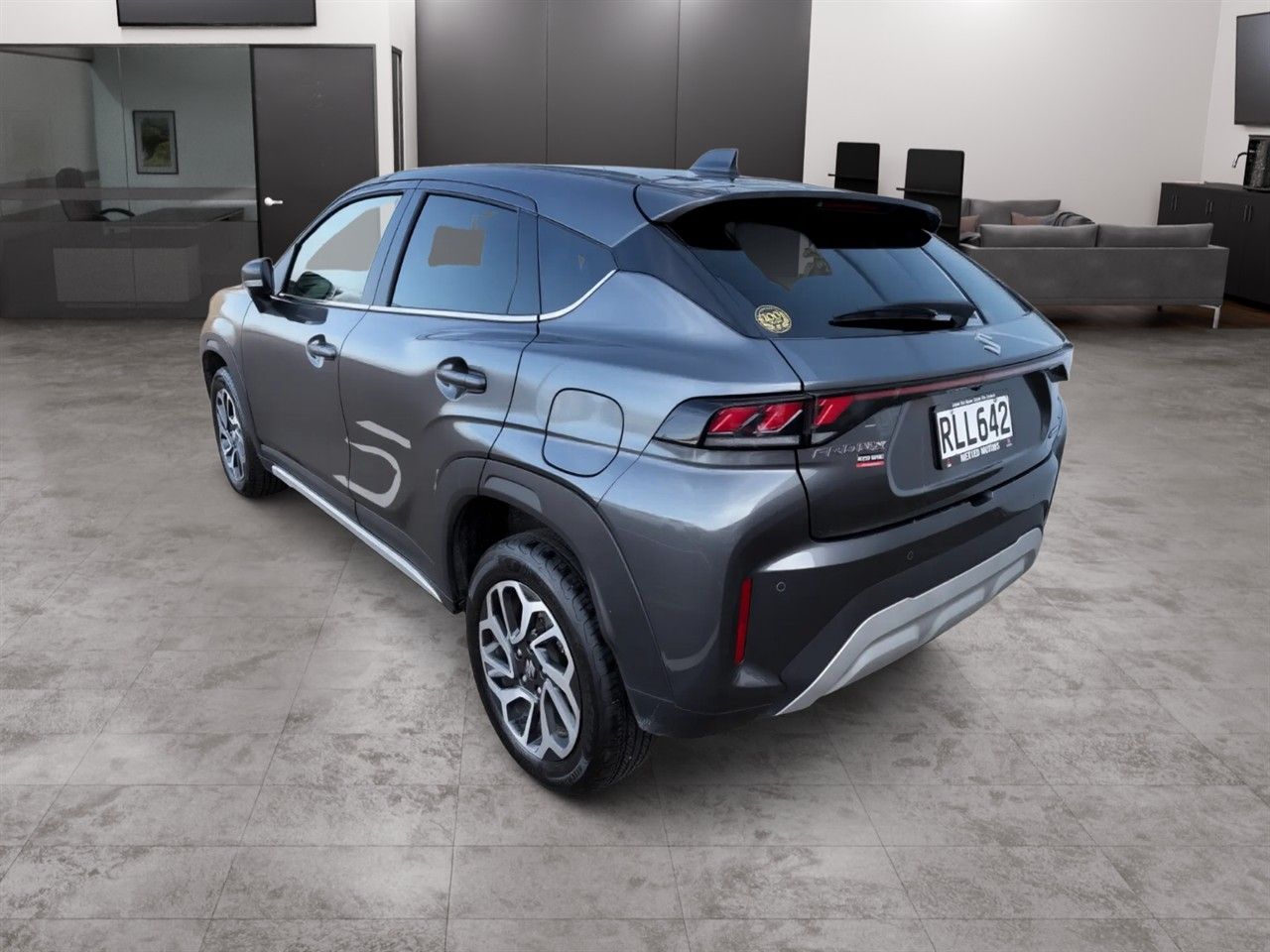 Vehicle image 4