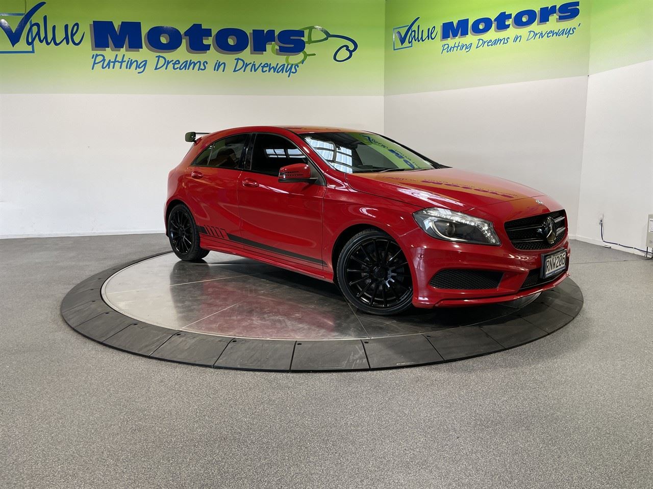 Vehicle image 1
