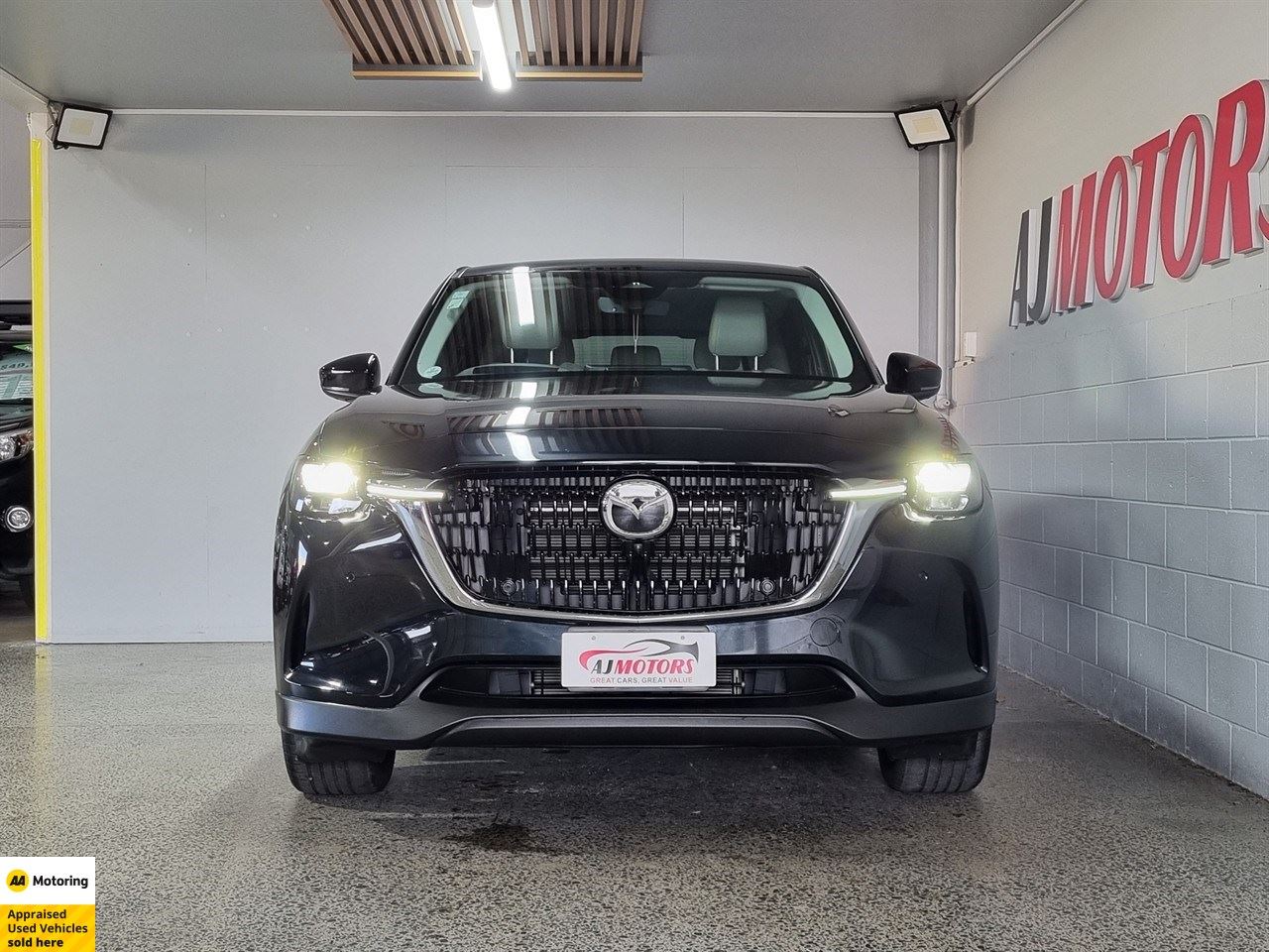 Vehicle image 2