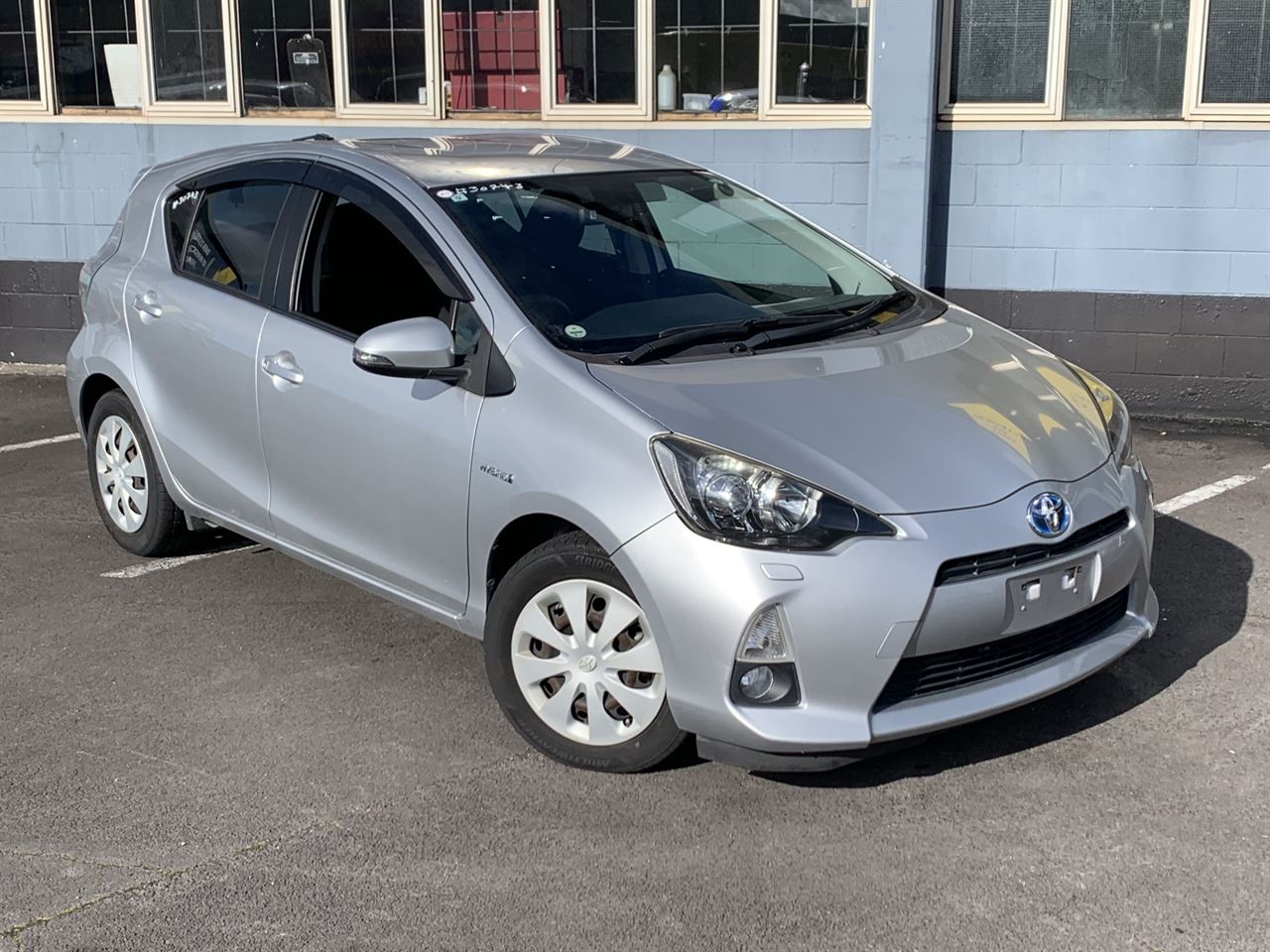 Vehicle image 1