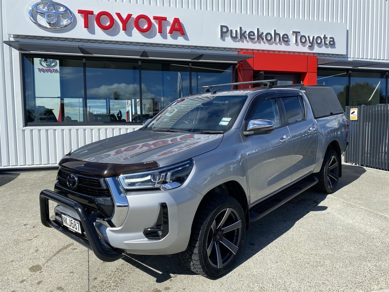 Vehicle image 1