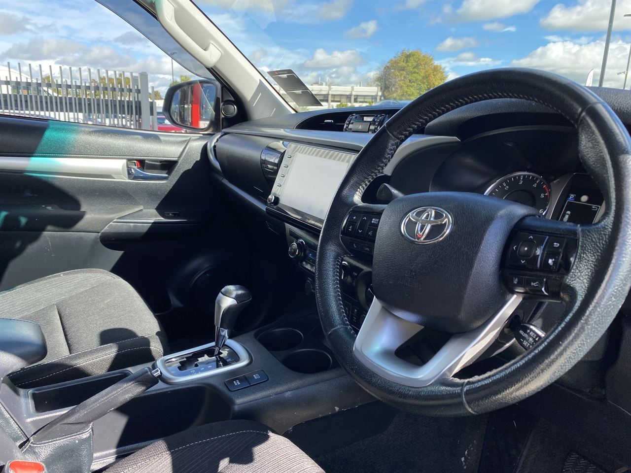 Vehicle image 4
