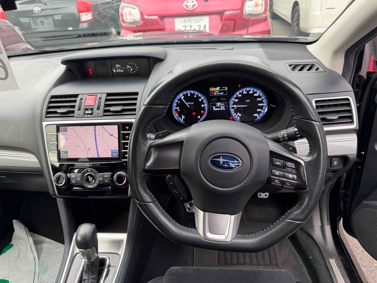 Vehicle image 4