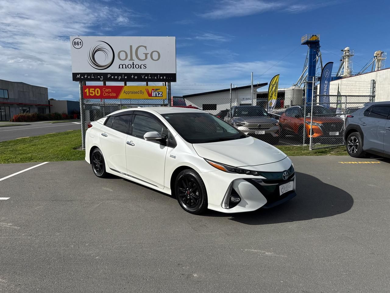 Vehicle image 1