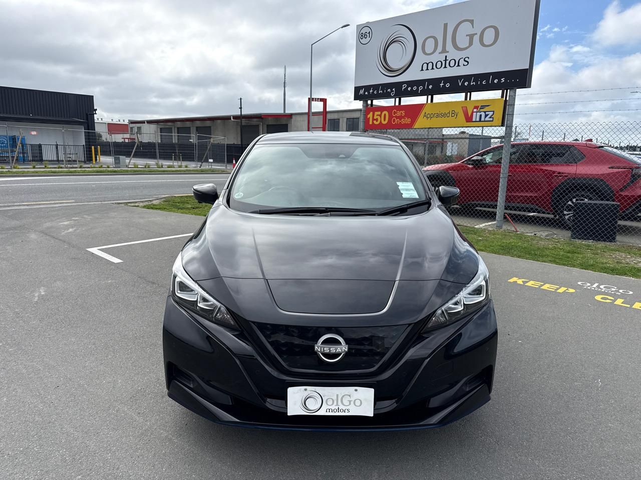 Vehicle image 3