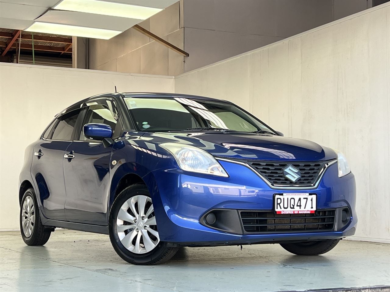 Vehicle image 3