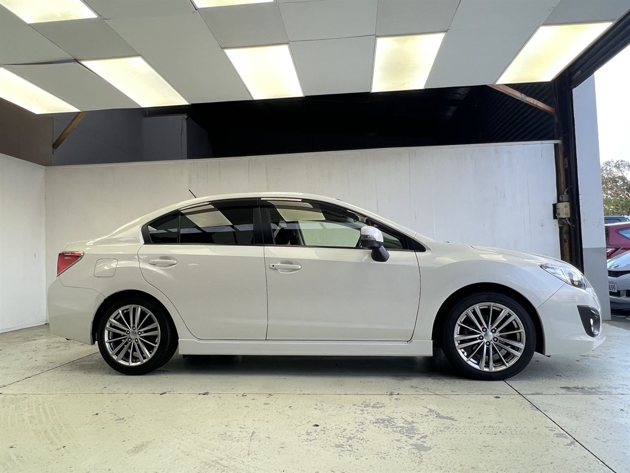 Vehicle image 5