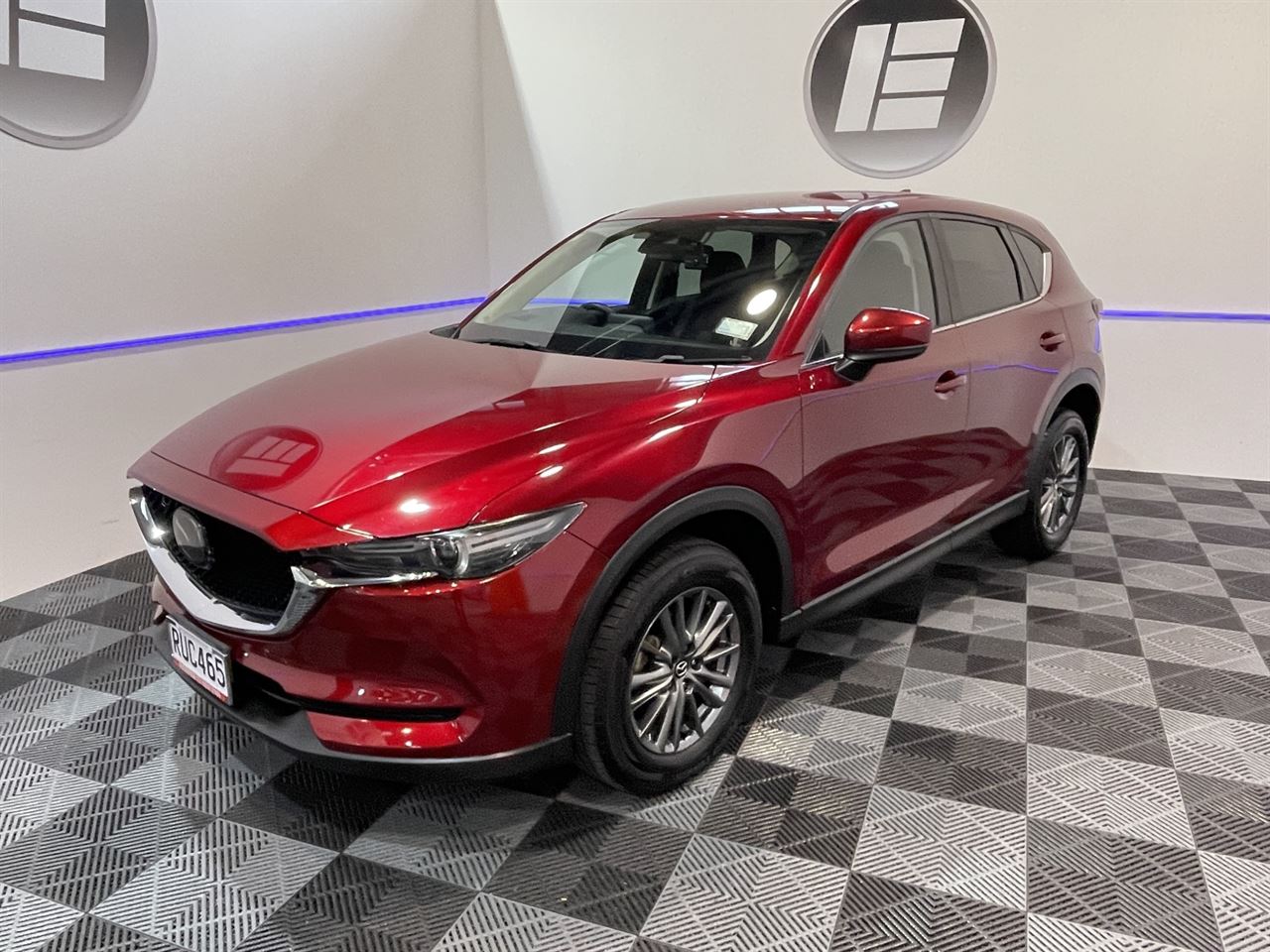 Vehicle image 5