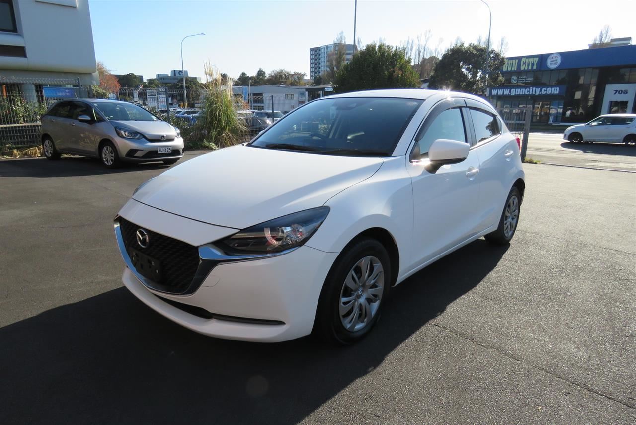 Vehicle image 3