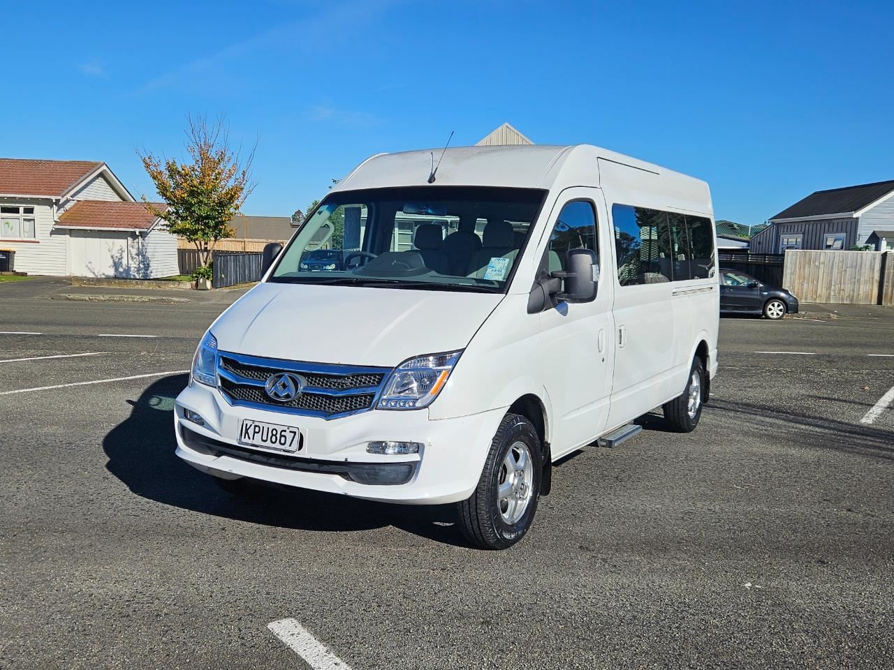 Vehicle image 3